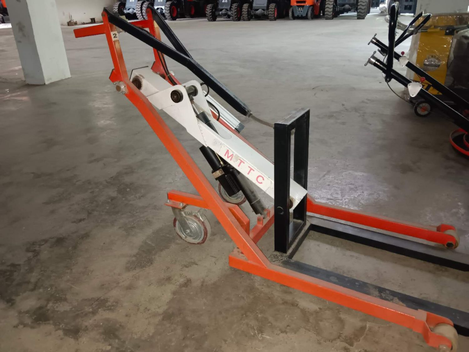 barrel forklift lifter